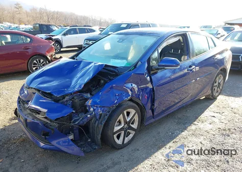 2017 Toyota Prius Four Touring из США, поврежденный, VIN JTDKARFU4H3536383